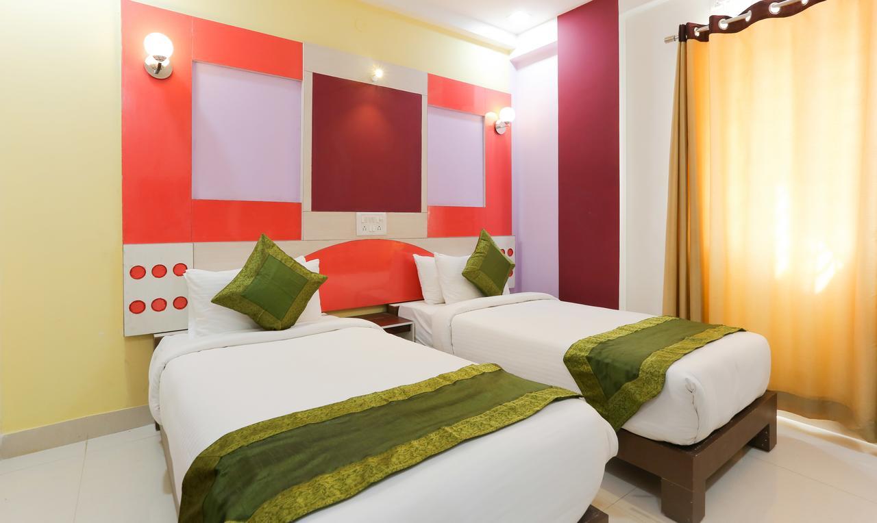 Itsy Hotels Worldtree Bellandur Bangalore Exterior foto