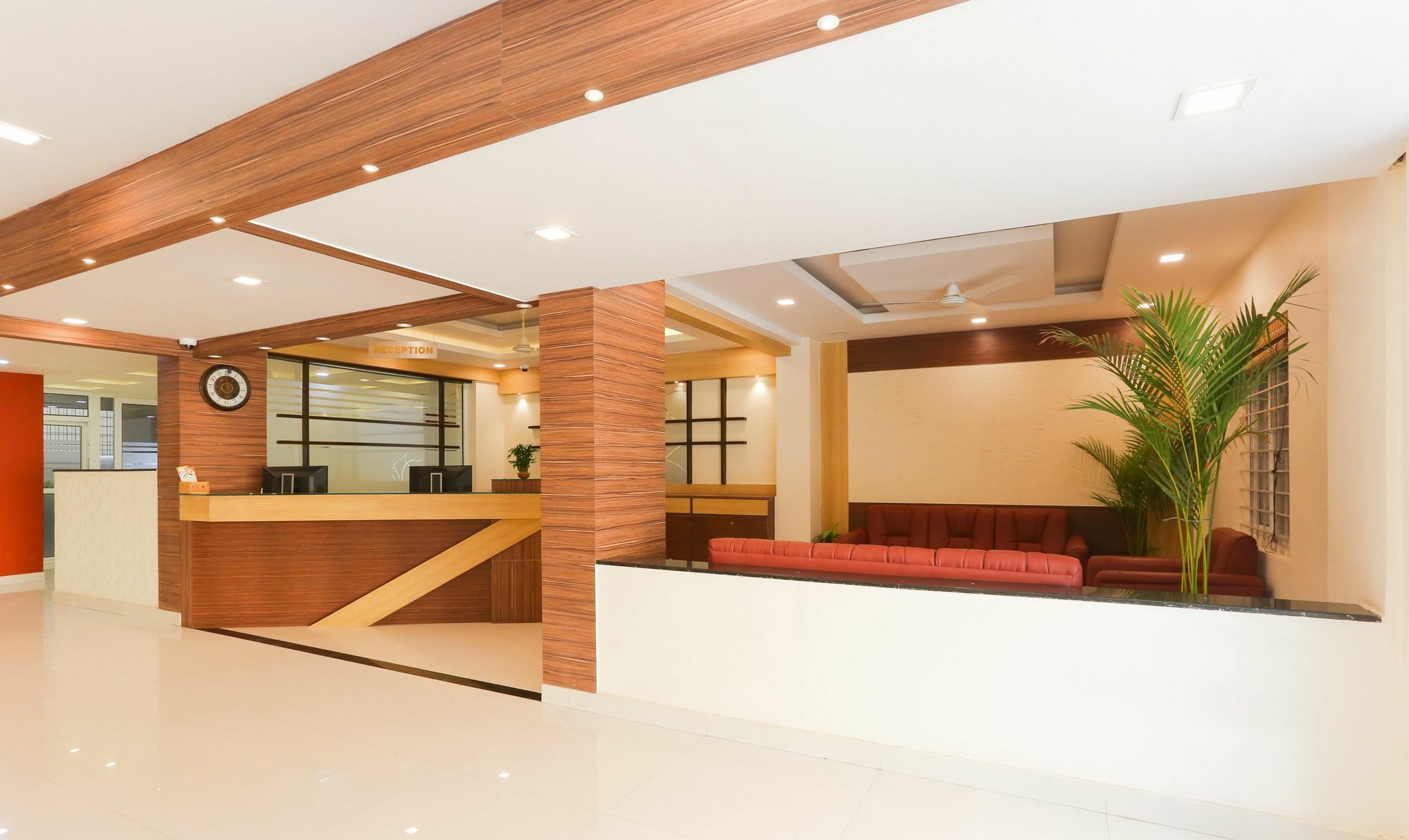 Itsy Hotels Worldtree Bellandur Bangalore Exterior foto