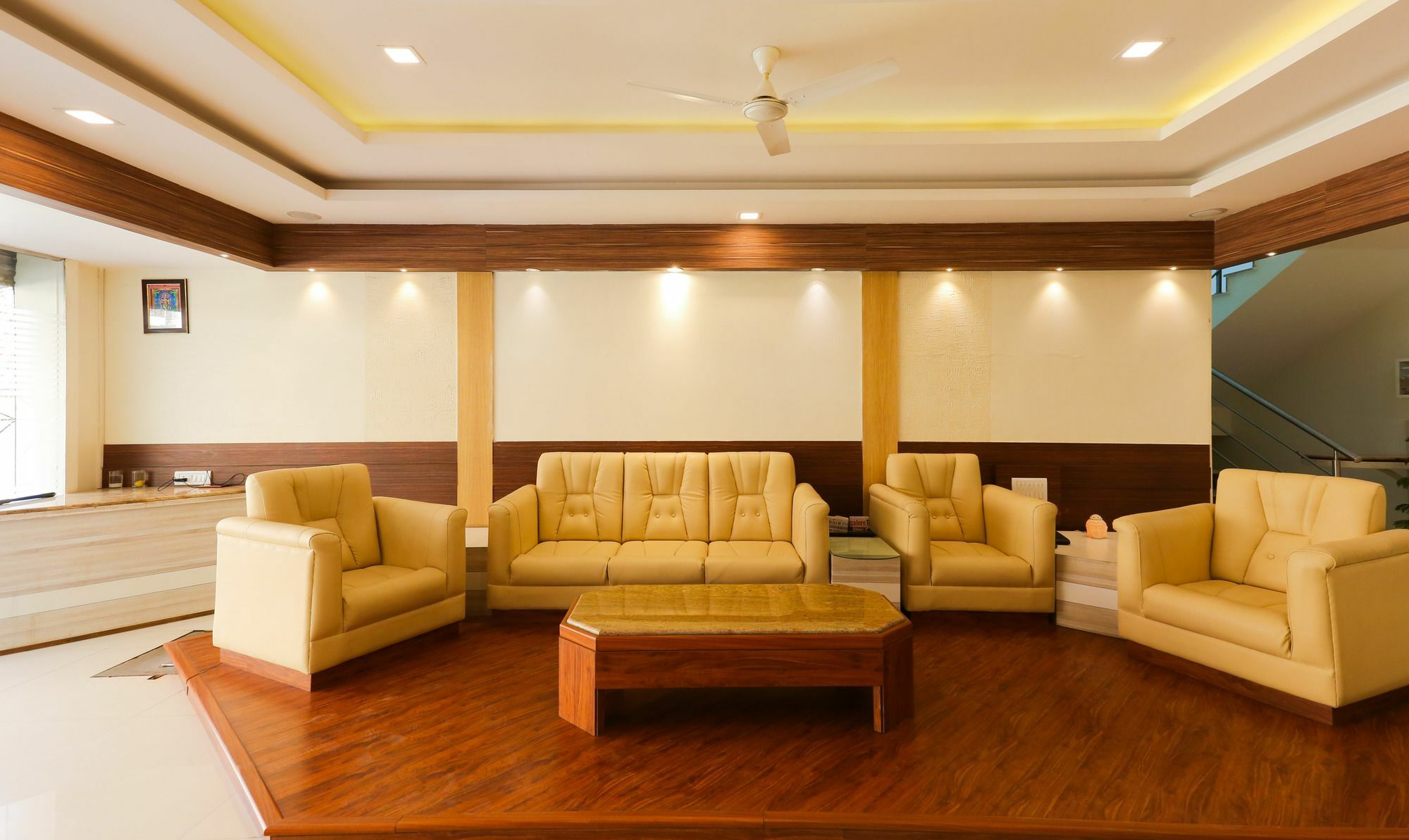 Itsy Hotels Worldtree Bellandur Bangalore Exterior foto